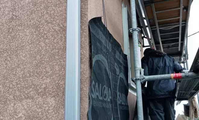 Rénovation extérieur - pose de bardage fibre ciment sur façade extérieure d'une maison à Petite Ile, Le Tampon, GB Rénovation Toiture 974