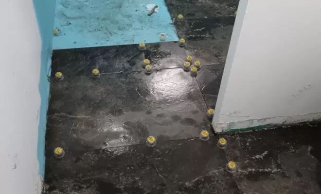 Rénovation d'une salle de bain avec toilette à Saint-Pierre, Le Tampon, GB Rénovation Toiture 974