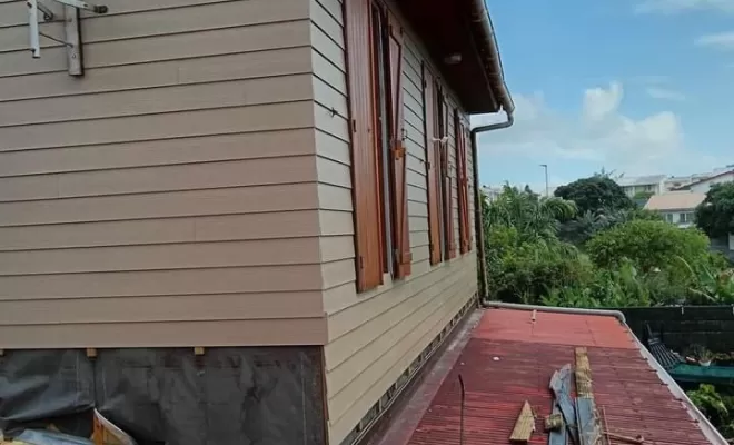 Rénovation d'une salle de bain, bardage fibre ciment et remplacement toiture à Saint-André, Le Tampon, GB Rénovation Toiture 974