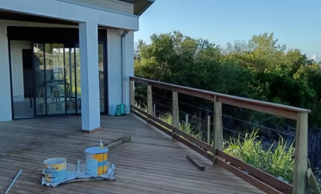 Une terrasse charpente en bois et en caillebotis, et la réalisation d'une toiture au Tampon, Le Tampon, GB Rénovation Toiture 974