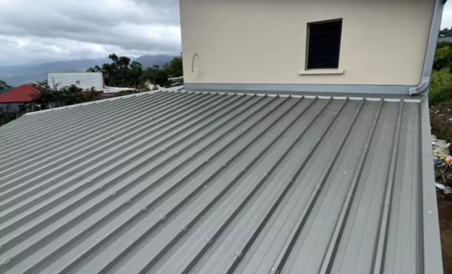 Une terrasse charpente en bois et en caillebotis, et la réalisation d'une toiture au Tampon, Le Tampon, GB Rénovation Toiture 974